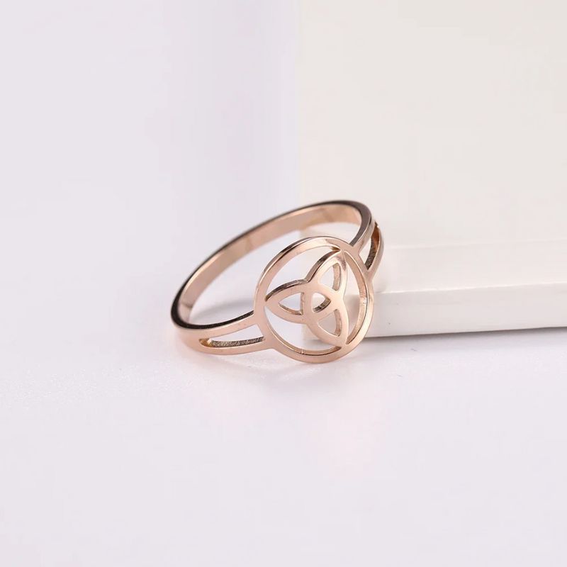 Bague Triquetra en acier inoxydable