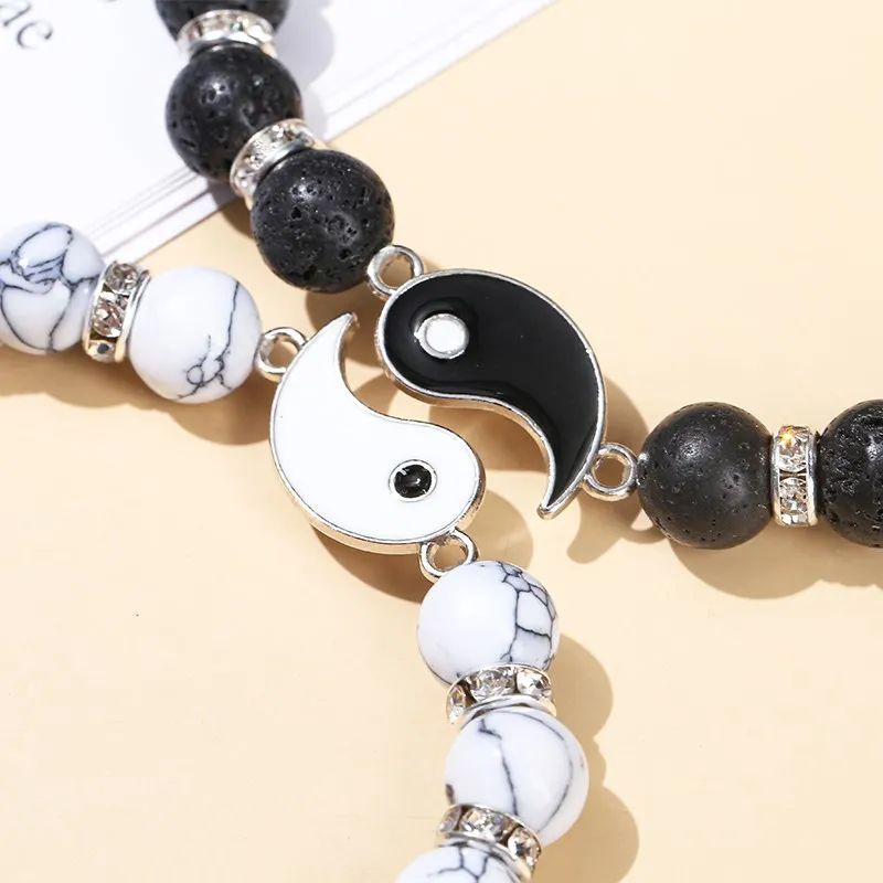 Bracelet Couple Yin Yang pour 2 en perles howlite et onyx détail