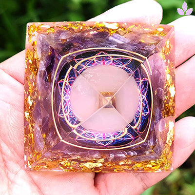 orgone fleur de vie pyramide